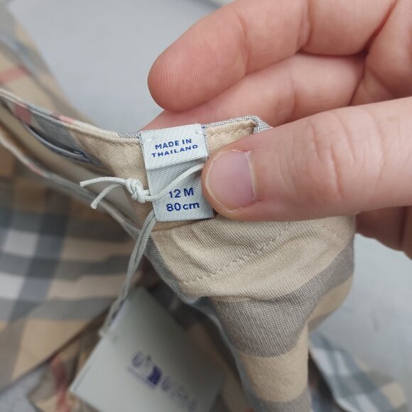 BURBERRY Baby Check Bodysuit Hat - Picture 6 of 9